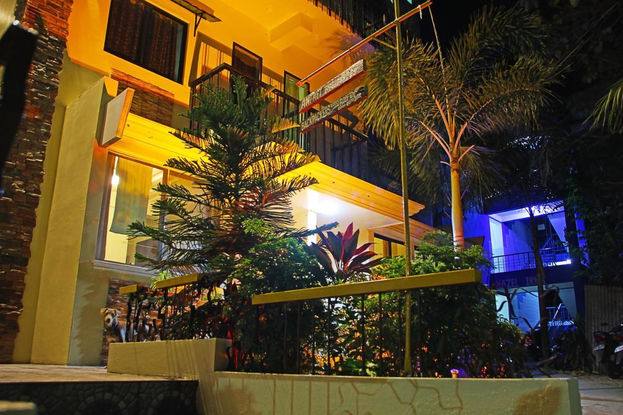 Antwet Backpacker'S Inn & Rooftop Bar Dumaguete City Exterior photo